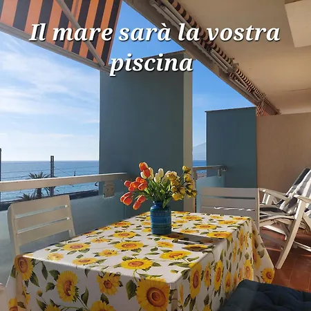 Emozioni Casa Vista Mare Bordighera Exterior photo